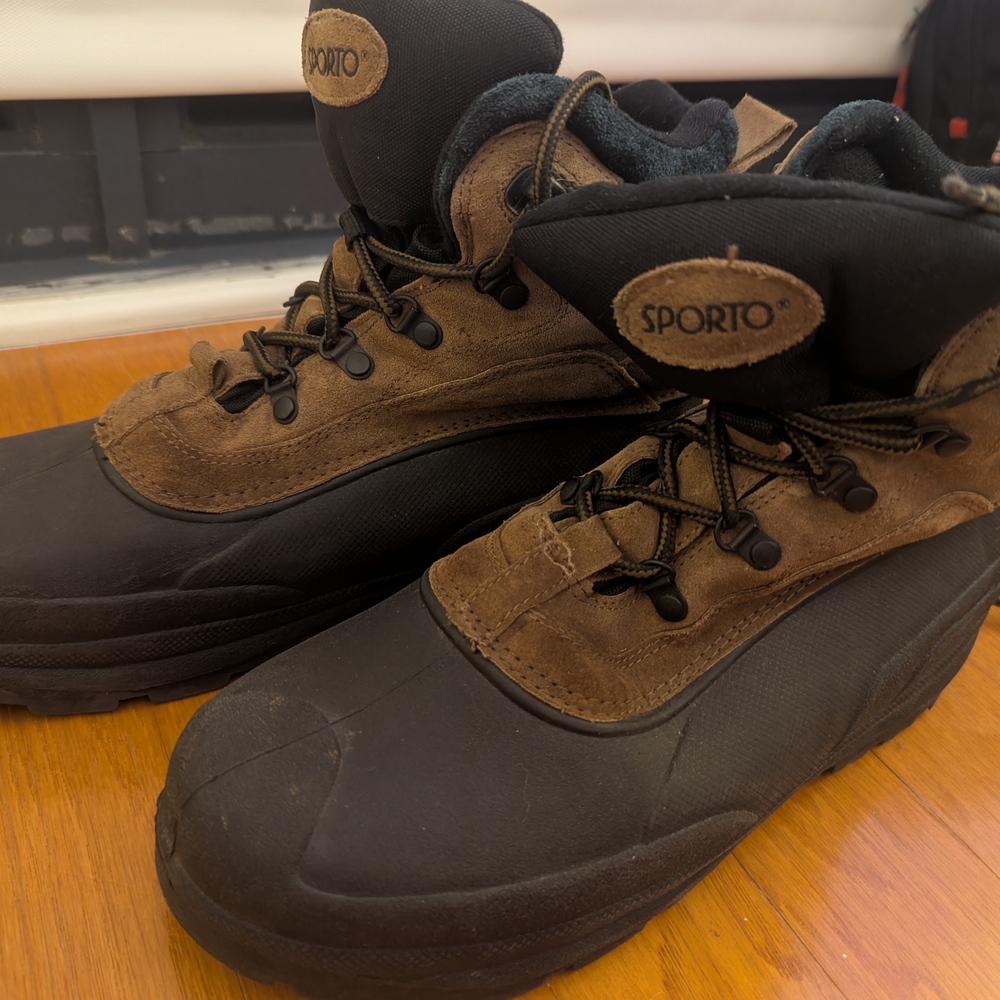 Sporto Black and Brown Rain & Snow Boots with Waterproof Design